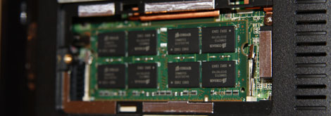 1005ha memory bottom tab released 1005ha memory module bottom tab released