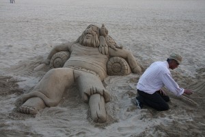 Barcelona Beach: Ron the Sandman
